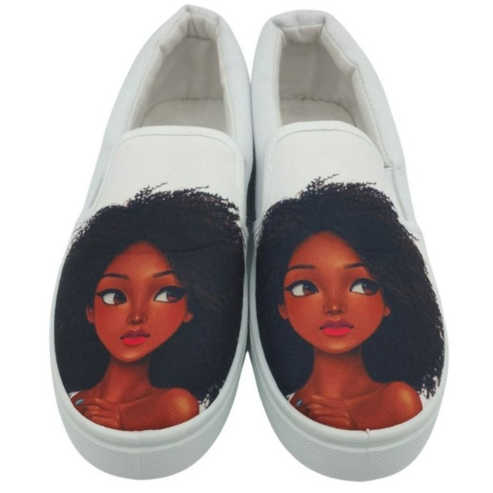 NWOB- Epic Step Diva 2 Twin Gore White Slip-on Sneaker with Black Girl Size 8
